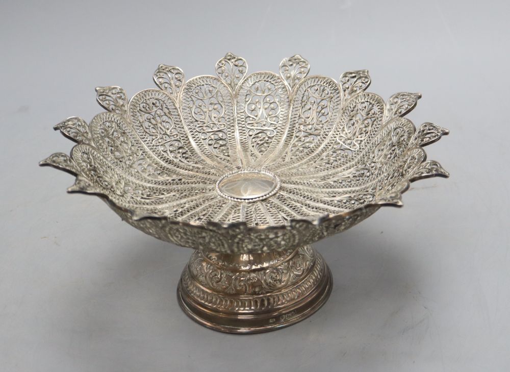 A late Victorian filigree silver fruit bowl, base only hallmarked London, 1897, top unmarked